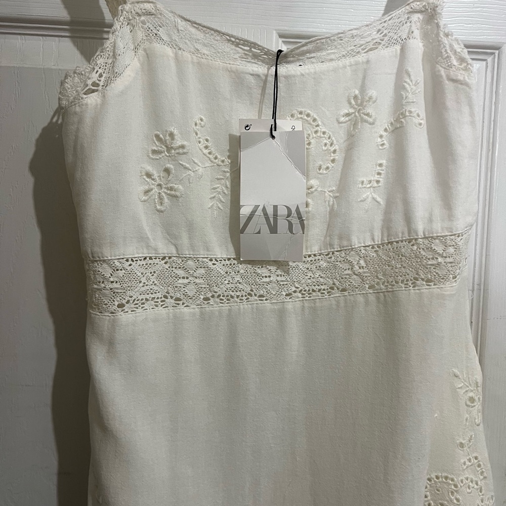 Zara Ivory Lace Detail Top